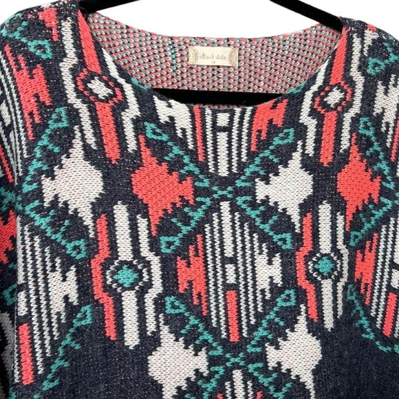 Altar'd State Women's Ethereal Aztec Native American Cape Sweater Size Medium - Picture 4 of 8